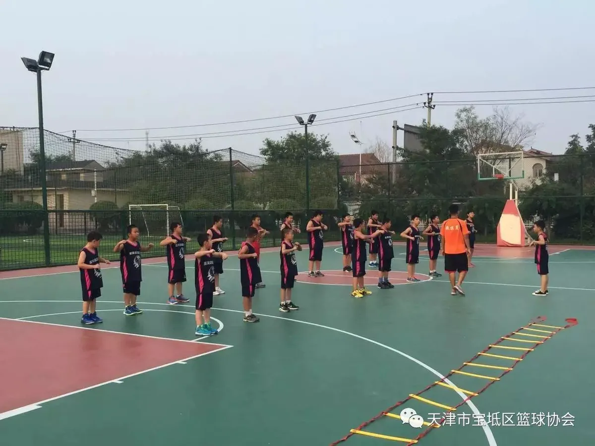如何为不同水平的球员制定个性化的篮球训练策略_0